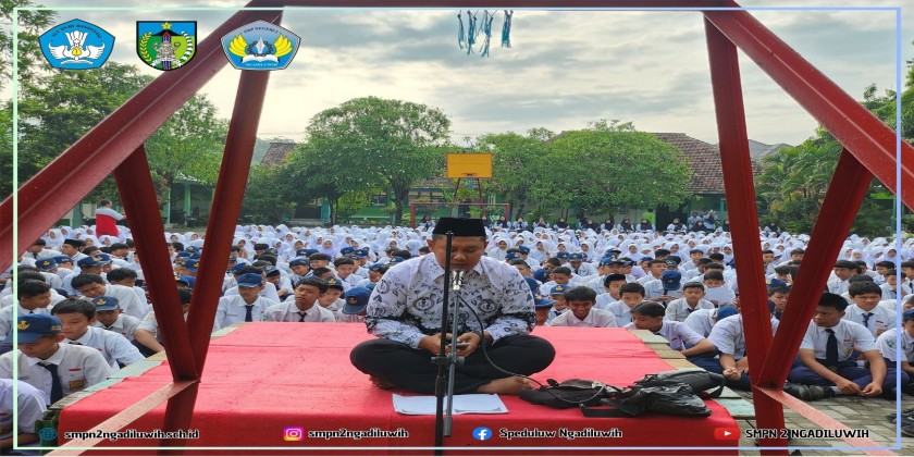 Doa Bareng Warga Sekolah dan Madrasah